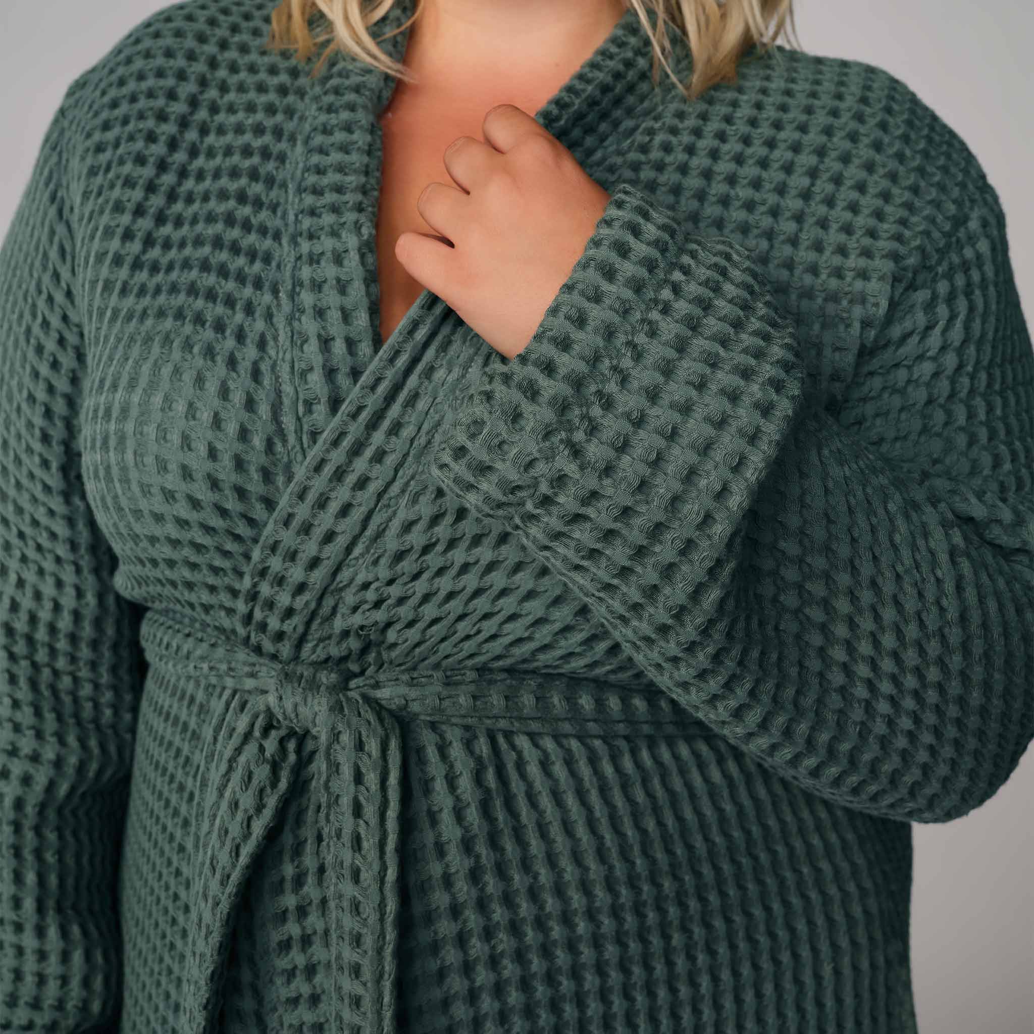 Dreamweave Waffle Robe M3