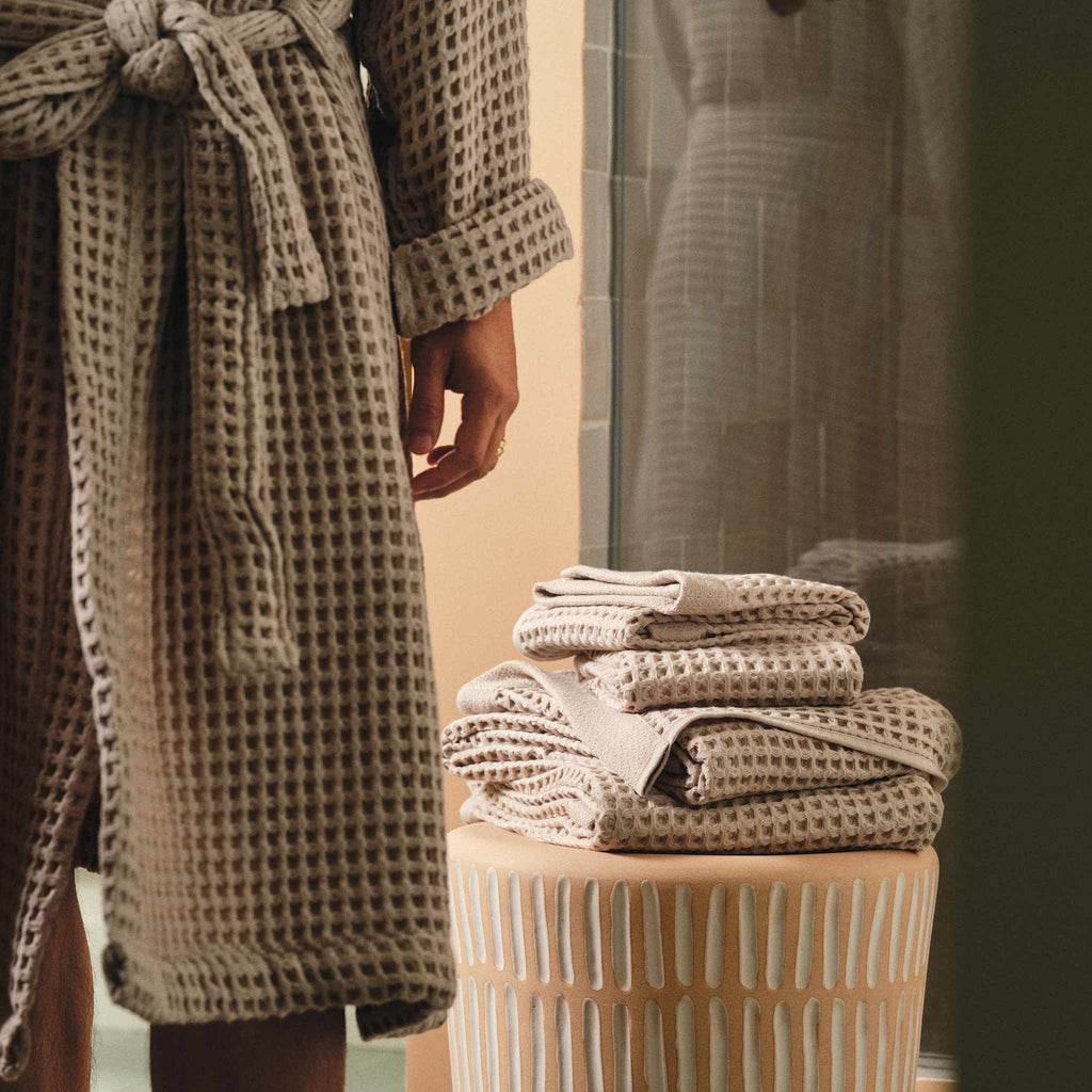 Dreamweave Waffle Robe M3