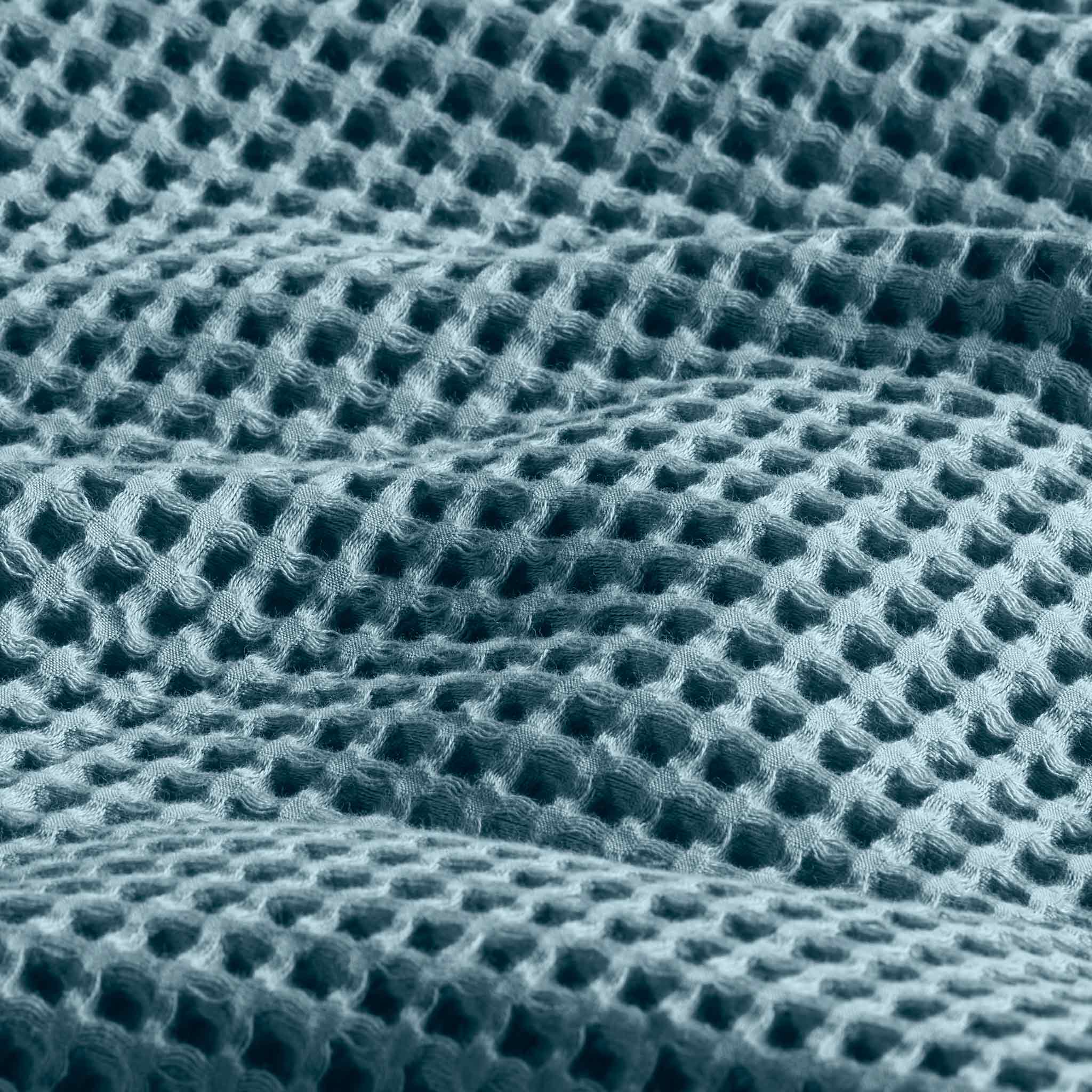 Dreamweave Waffle Robe M3