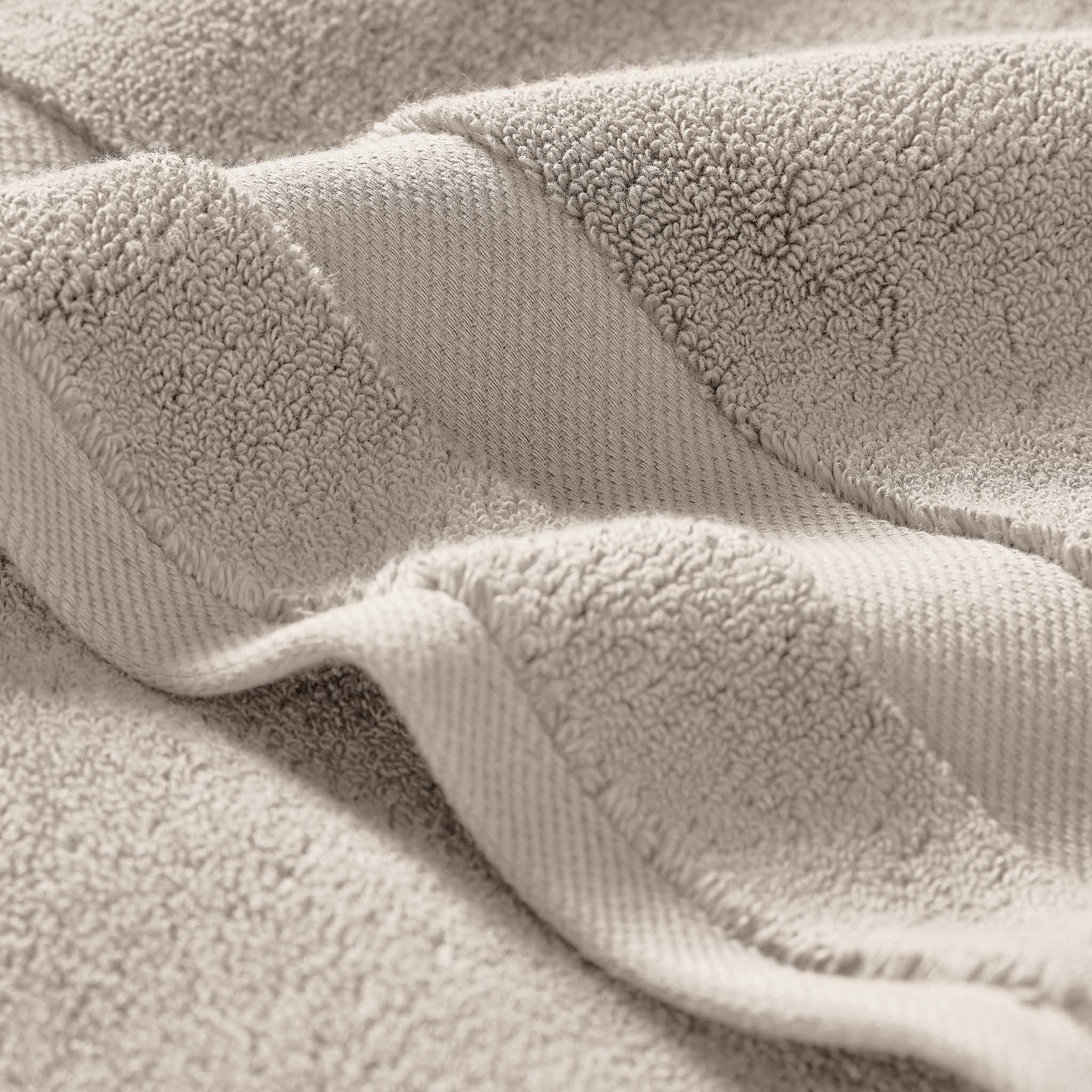 Super-Plush Set of 4 Bath Towel Bundle X7
