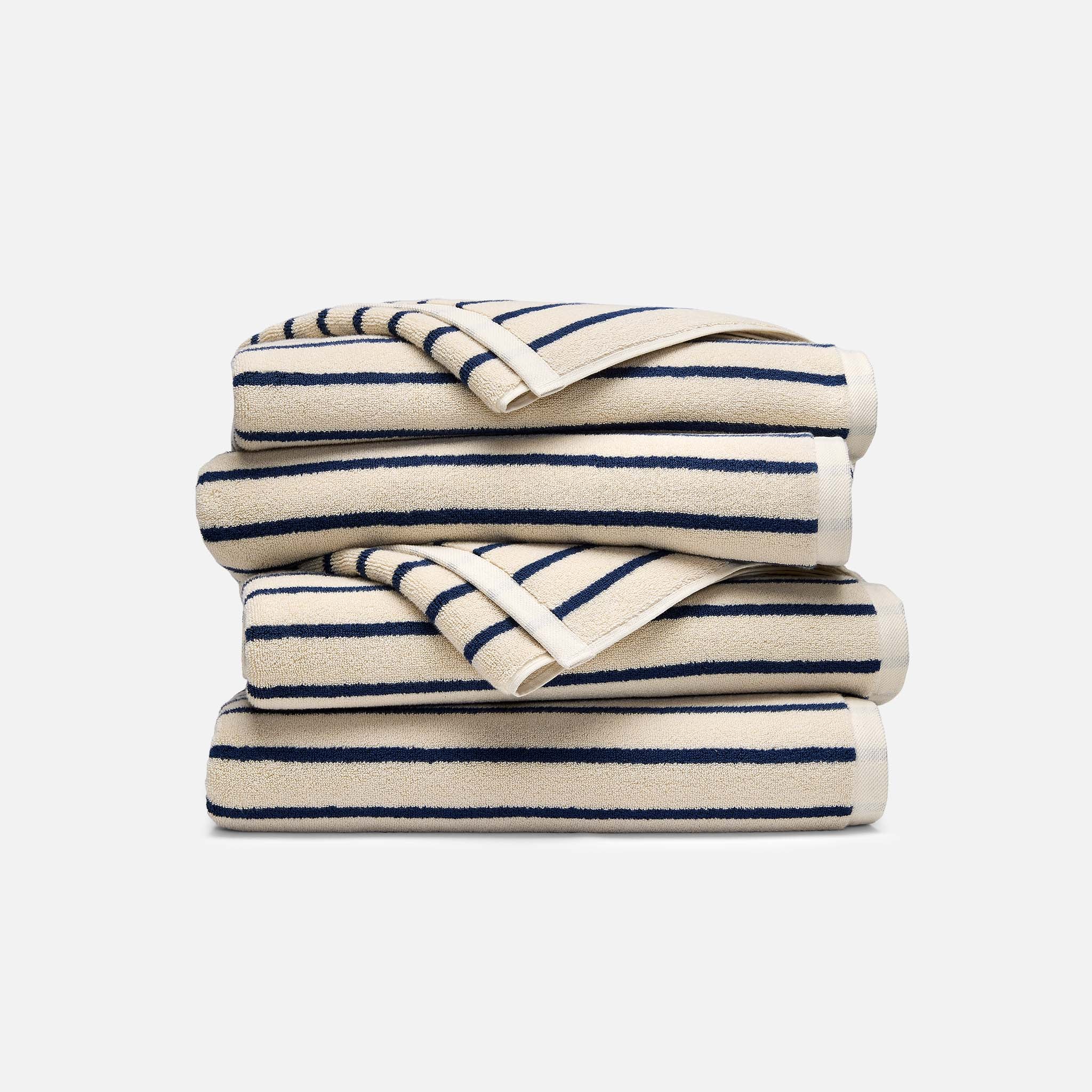 Super-Plush Set of 4 Bath Towel Bundle X7