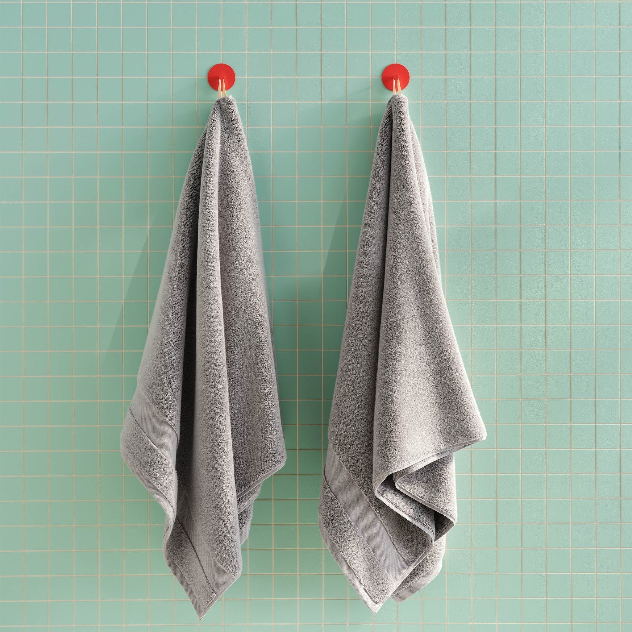 Super-Plush Set of 4 Bath Towel Bundle X7