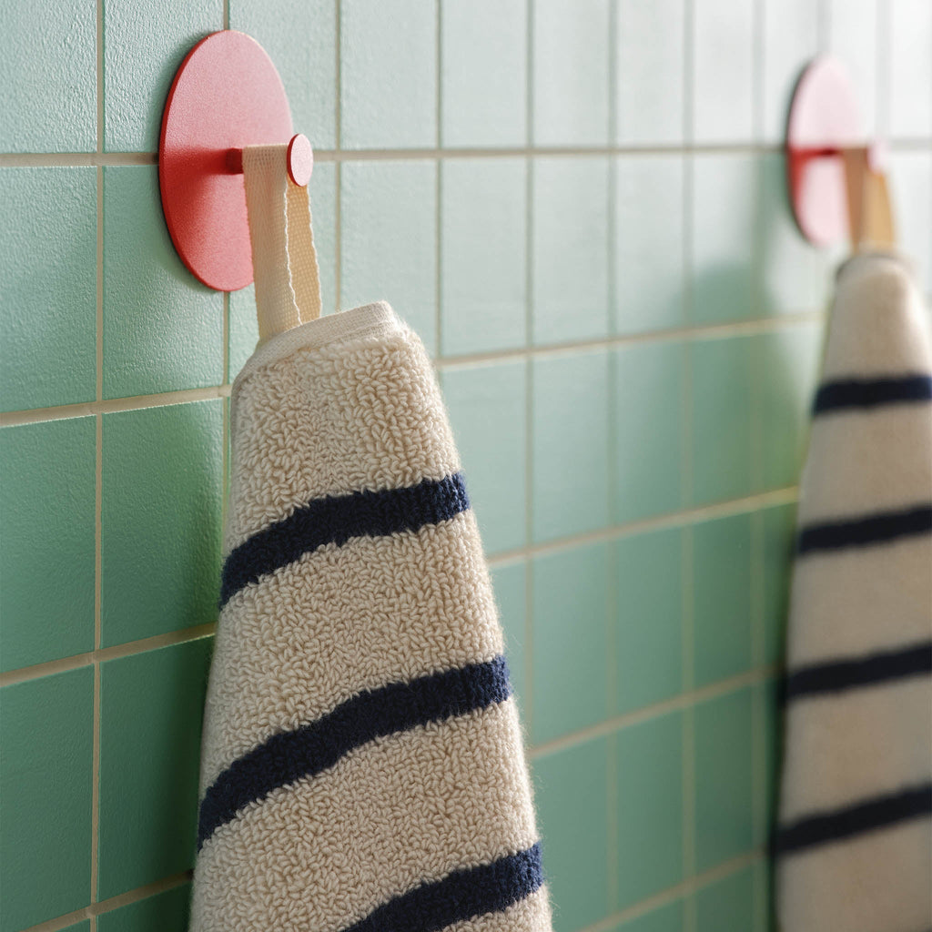 Super-Plush Set of 4 Bath Towel Bundle X7